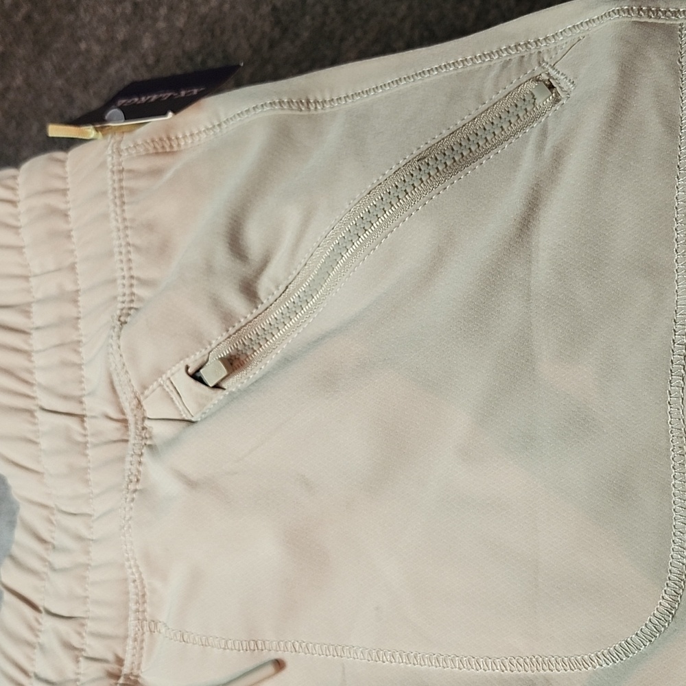 Tangerine Shorts - Picture 5 of 6